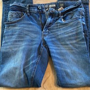 Men’s Buckle jeans size 32R